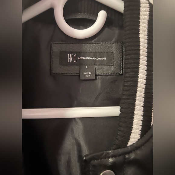 Large varsity jacket (some stains) - Picture 3 of 5